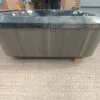 Jacuzzi J335