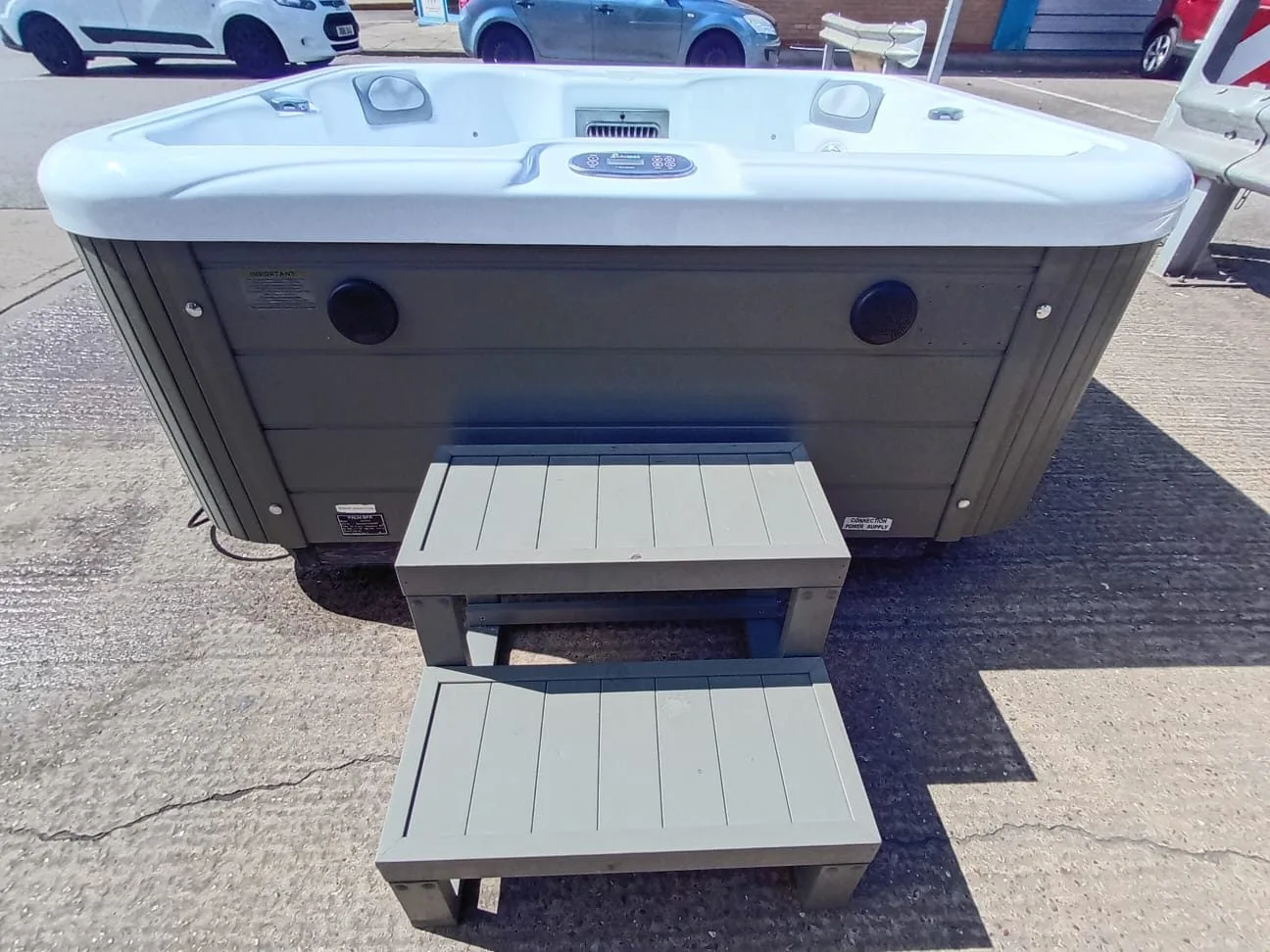 Palm Spas 4 Person