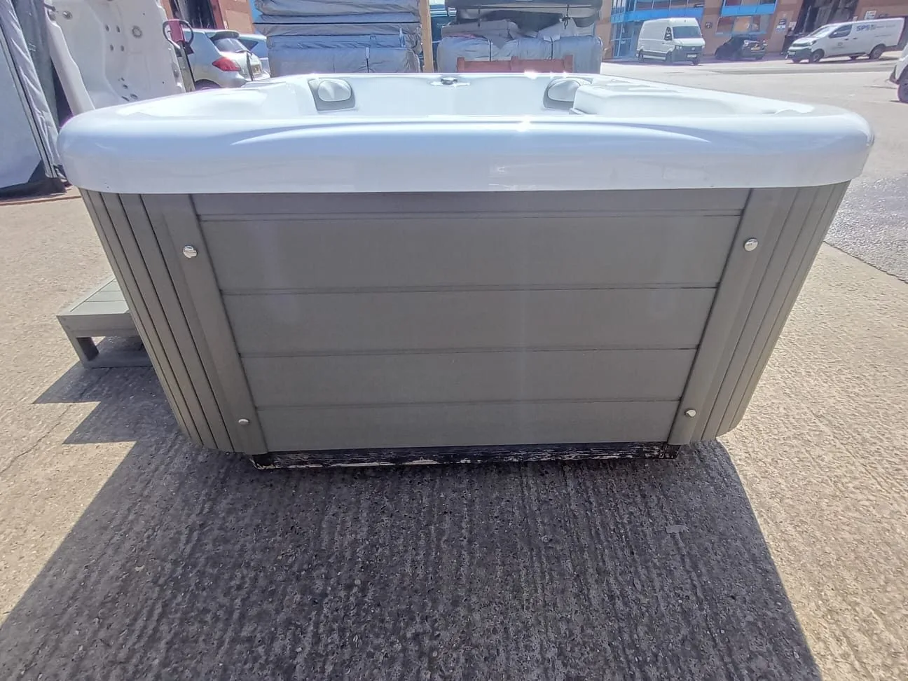 Palm Spas 4 Person