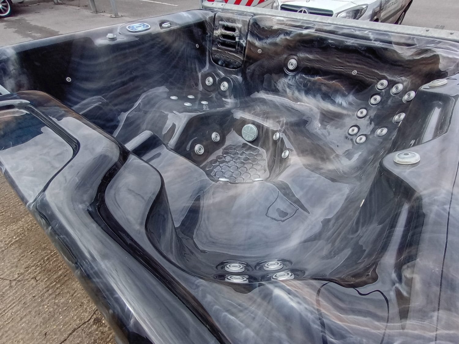 American Style Hot Tub
