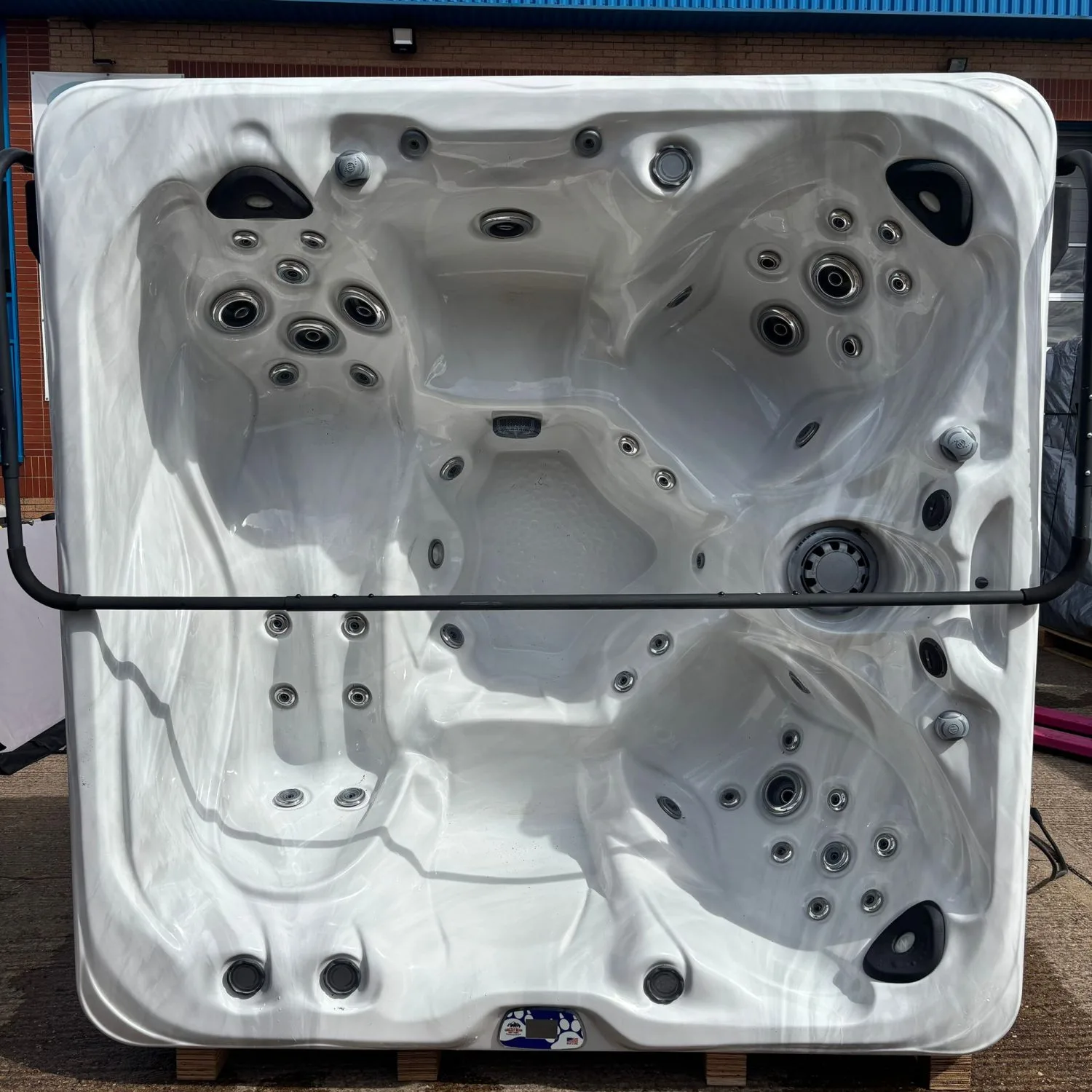 Grizzly Bear Hot Tub