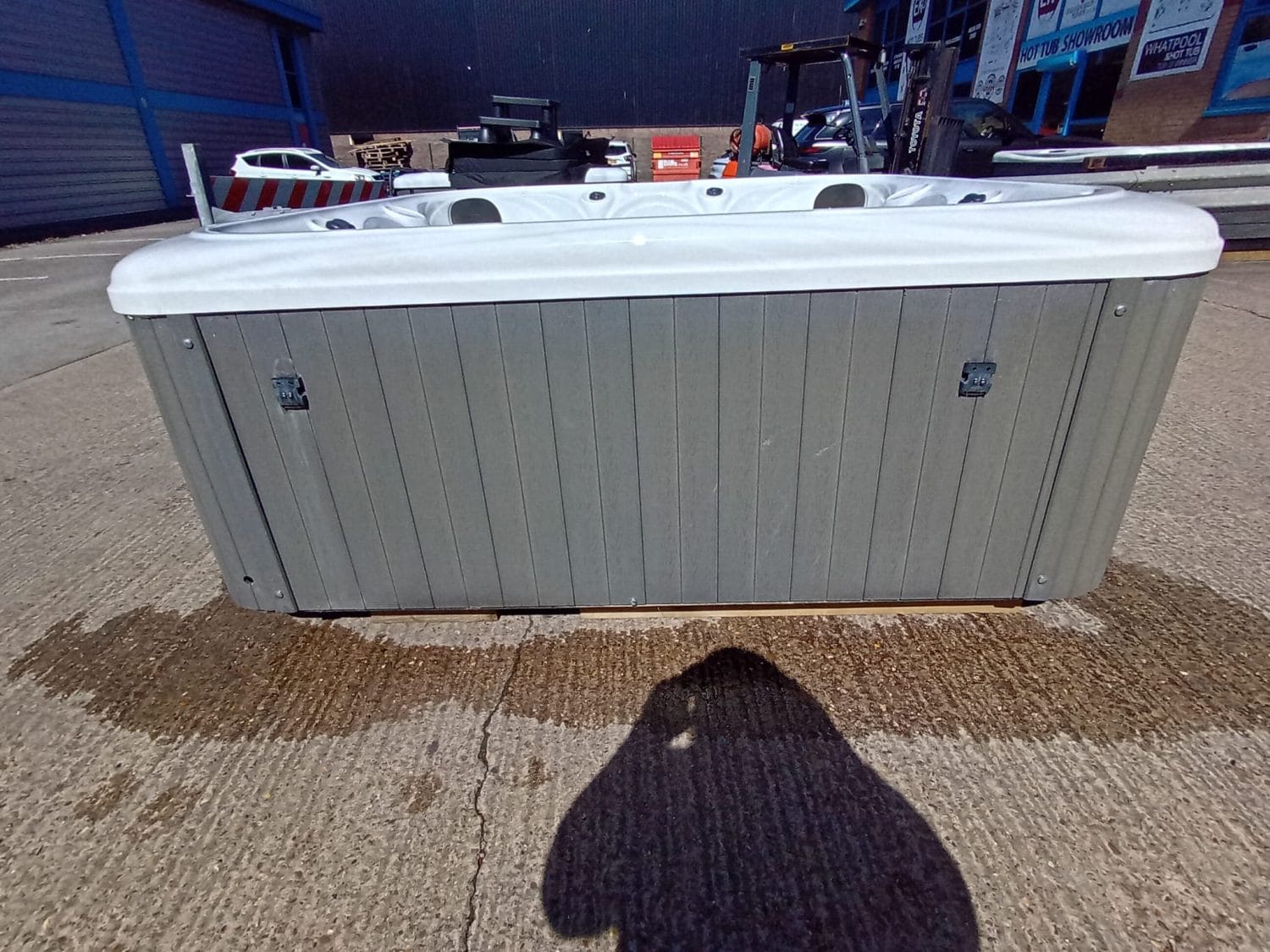 Ocean Grove Hot Tub